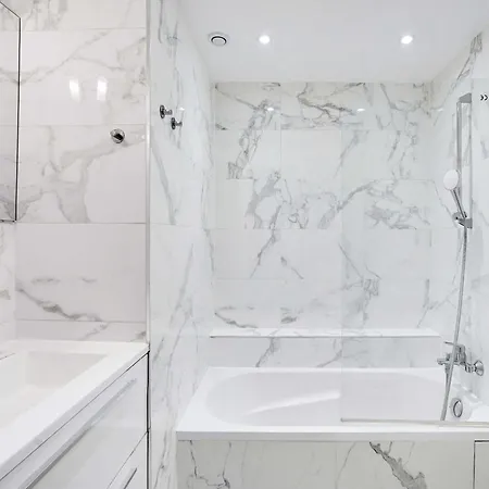 Apartment Charming Apartment- 1br 2p- Trocadero Paris